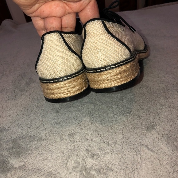 NWOT TORY BURCH Fawn Canvas Oxford Shoes Sz 6.5 - Picture 6 of 14